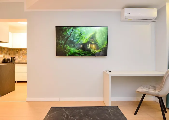 Twin One - One Bedroom - Cismigiu Gardens Apartment Bucharest