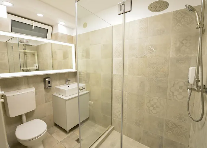 Twin One - One Bedroom - Cismigiu Gardens Apartment